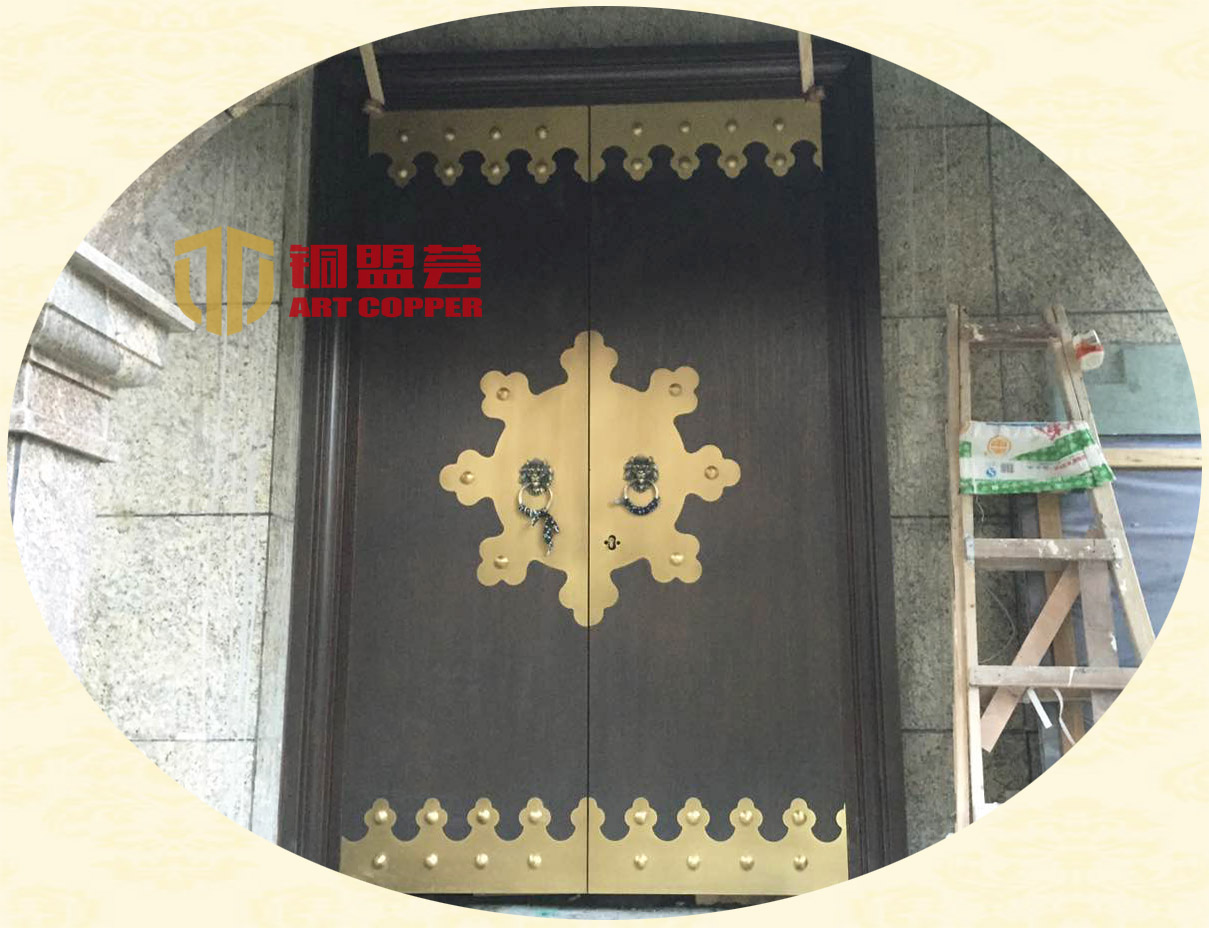铜门安装案例_铜盟荟